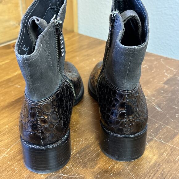 Donald J Pliner Zula Leather Croc Embossed Moto Boots Brown Size 8 M City Grunge - Picture 4 of 12